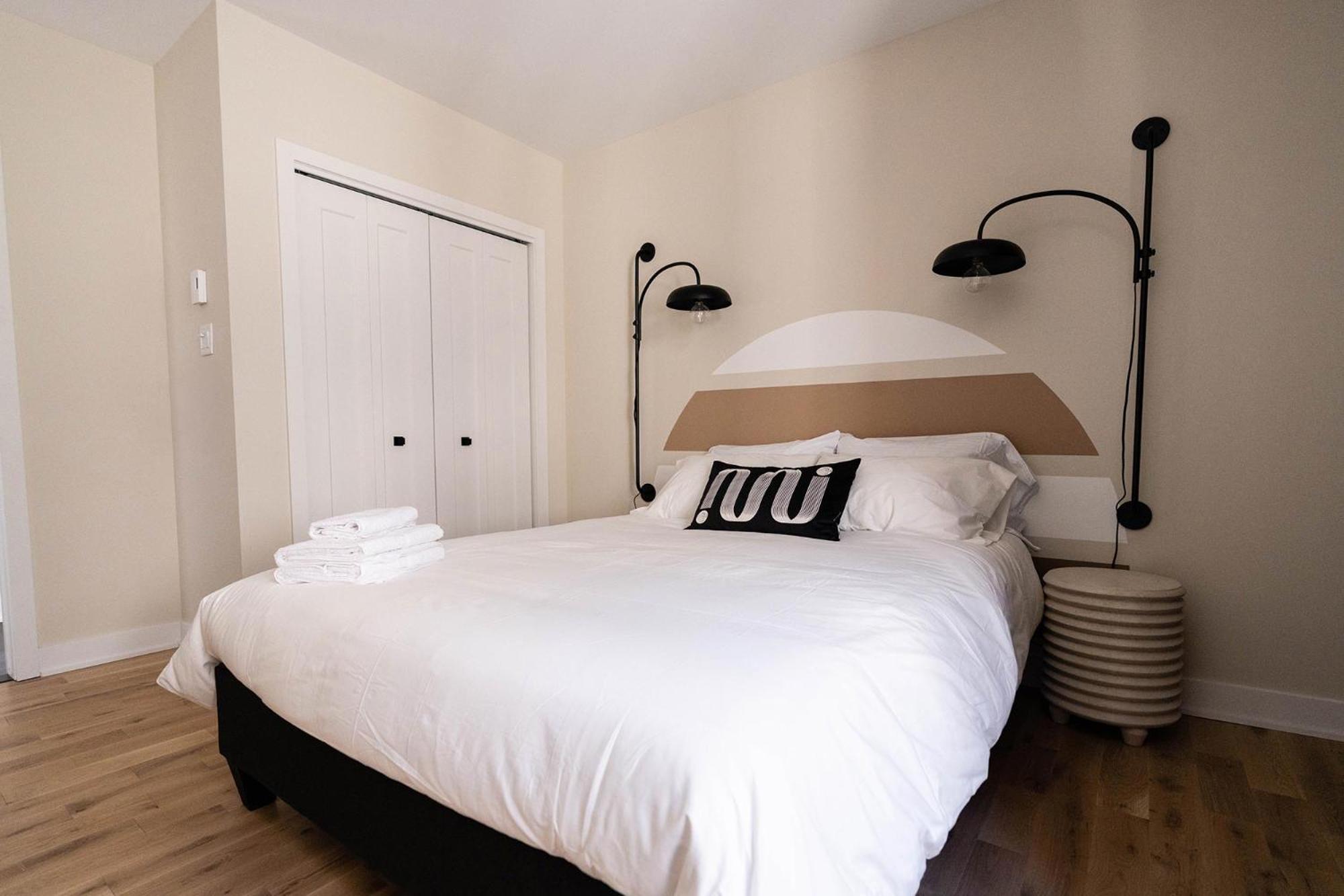 מונטריאול Maison Place Royale By Luxury In Transit מראה חיצוני תמונה